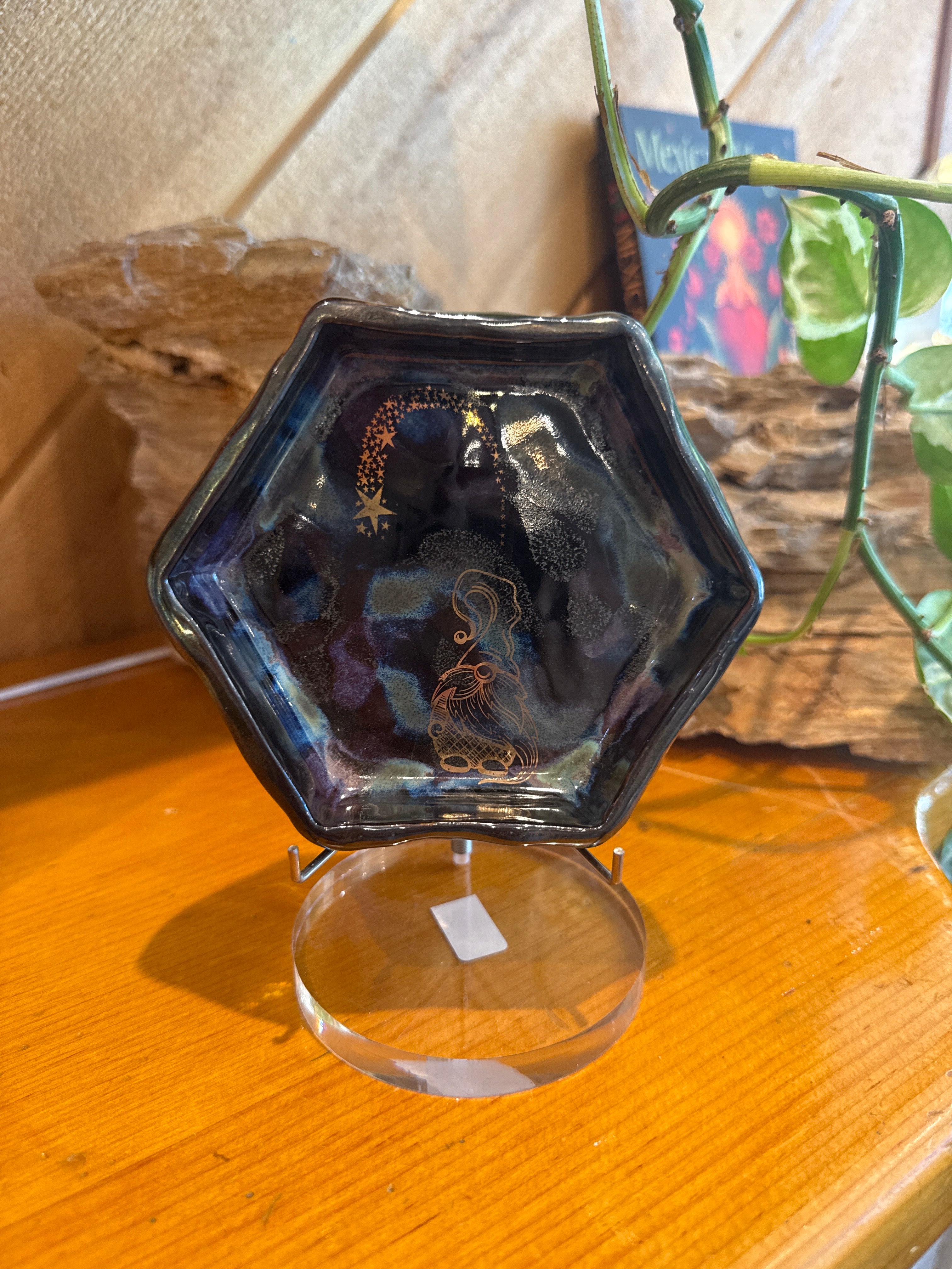 Gnome Plate