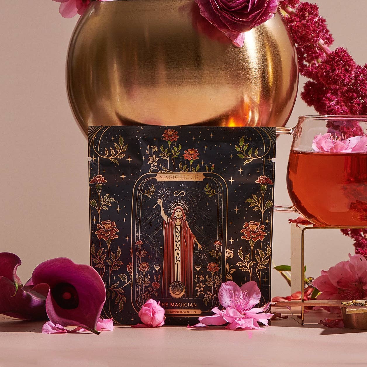 The Magician :  Elderberry-Ginger-Vanilla Herbal Tea